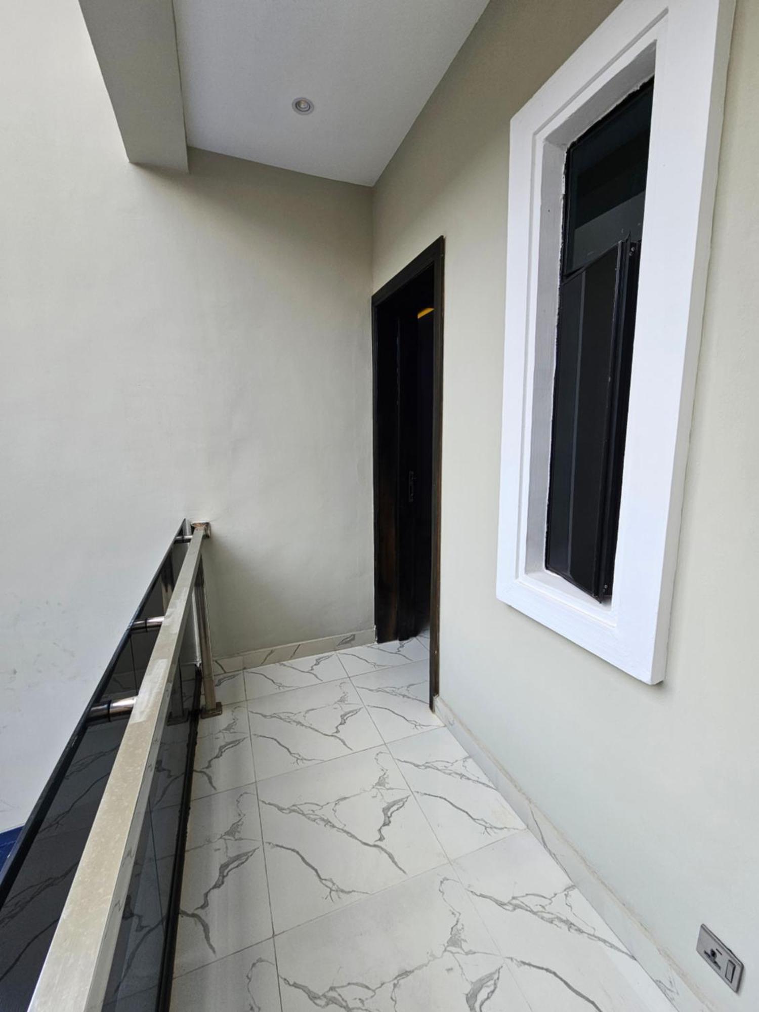 Sapphire Residences By Crystal Magodo Ikeja Ngoại thất bức ảnh