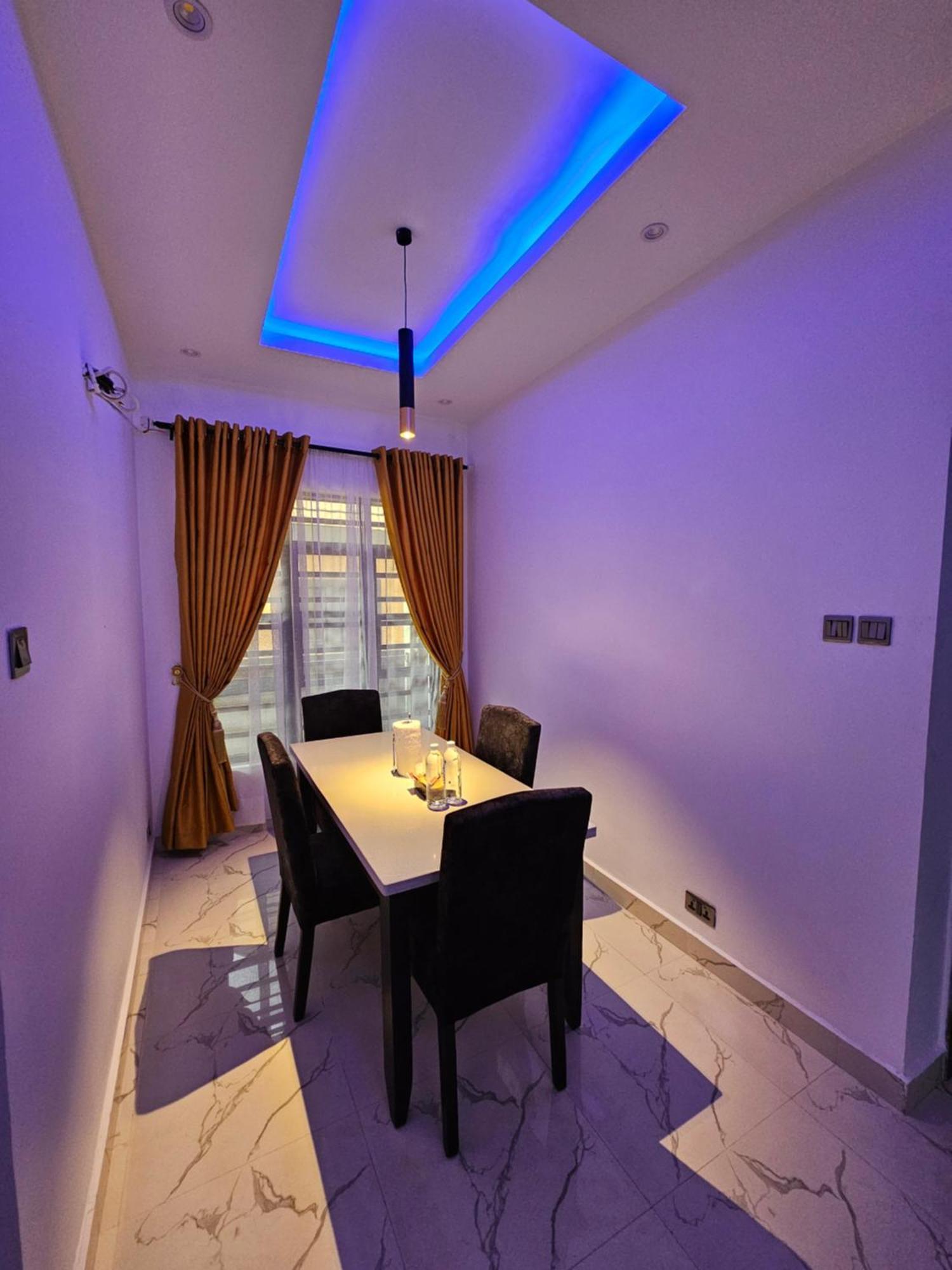 Sapphire Residences By Crystal Magodo Ikeja Ngoại thất bức ảnh