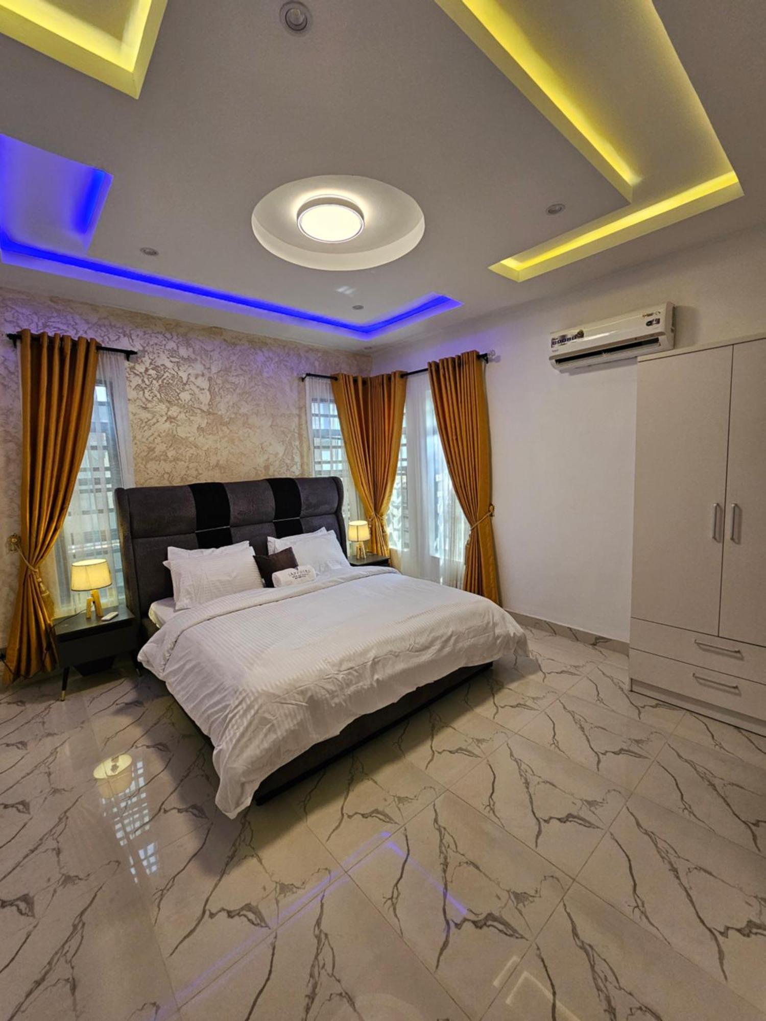 Sapphire Residences By Crystal Magodo Ikeja Ngoại thất bức ảnh