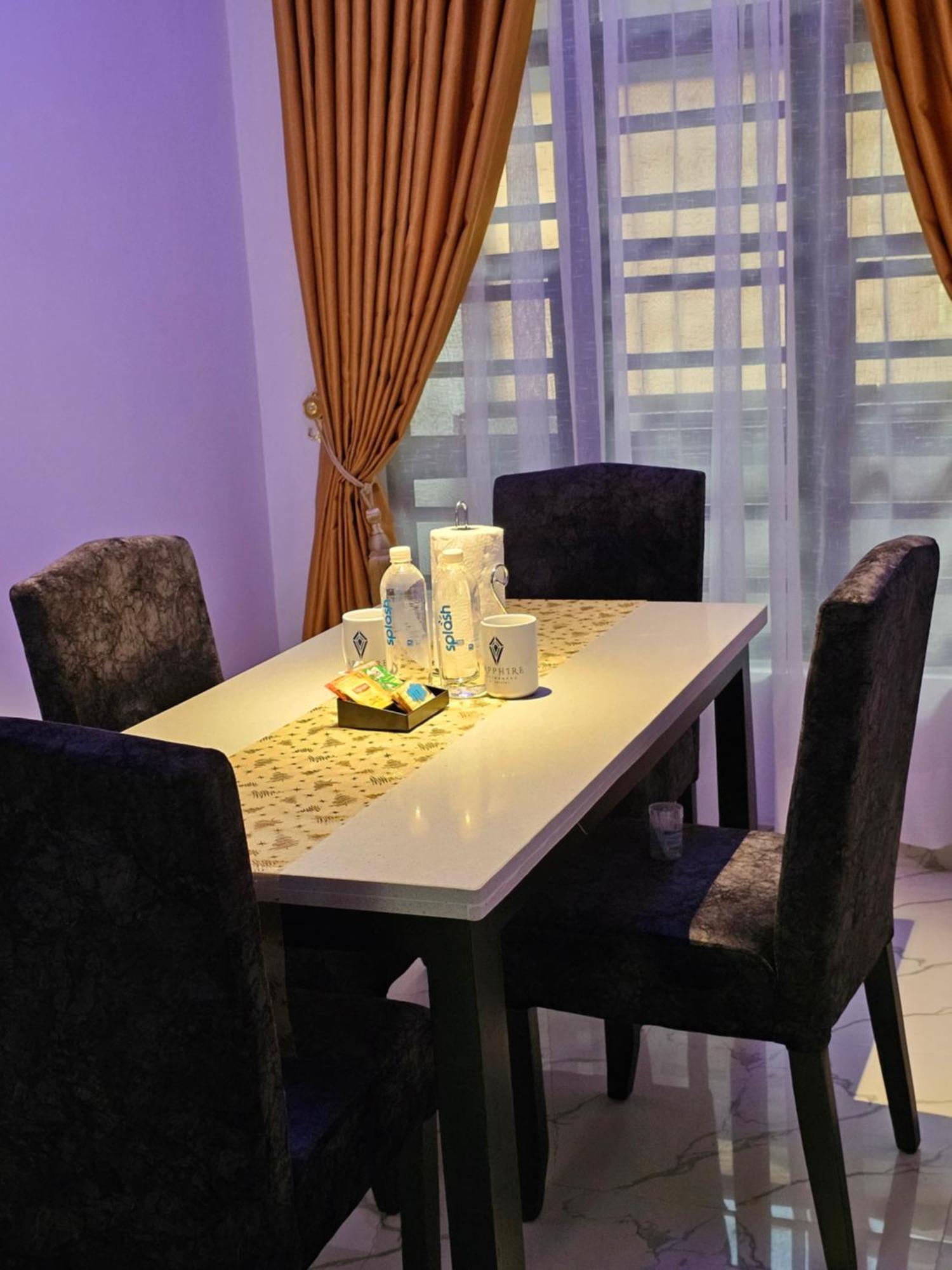 Sapphire Residences By Crystal Magodo Ikeja Ngoại thất bức ảnh